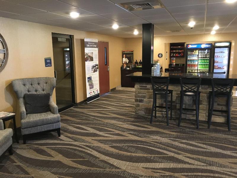 Cobblestone Inn & Suites - Merrill Buitenkant foto