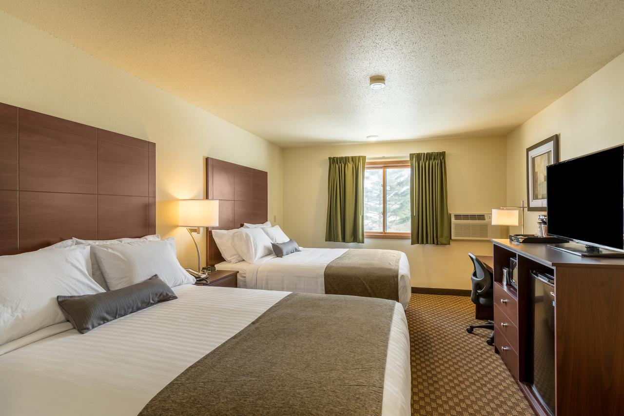 Cobblestone Inn & Suites - Merrill Buitenkant foto